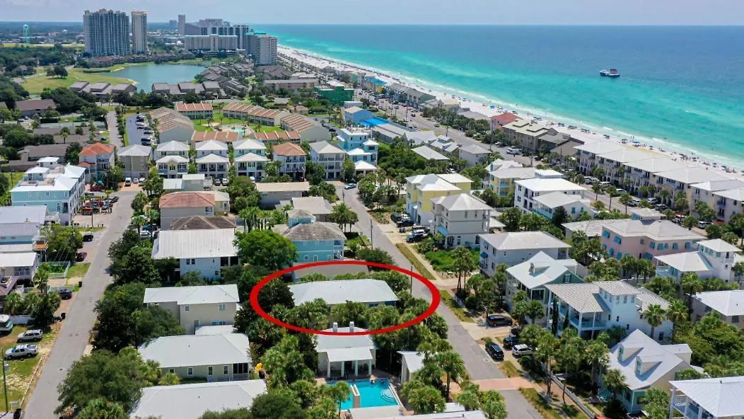 2-Story Home, Walk To Beach, Hot Tub, Free Wifi, Pets Ok, Community Pool Access Destin United States